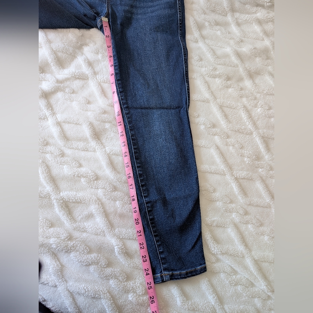 Spanx Women's Skinny Jeans, Pull On High Rise, Petite Medium - Picture 7 of 9
